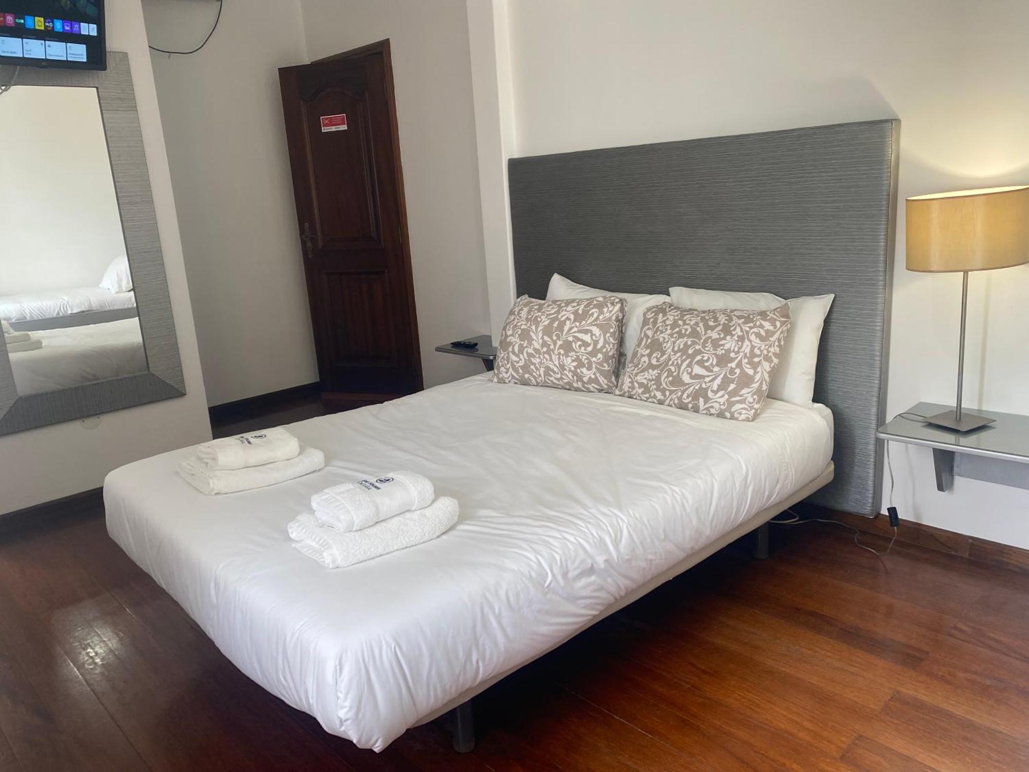 Residencia Maciel Пениши Экстерьер фото